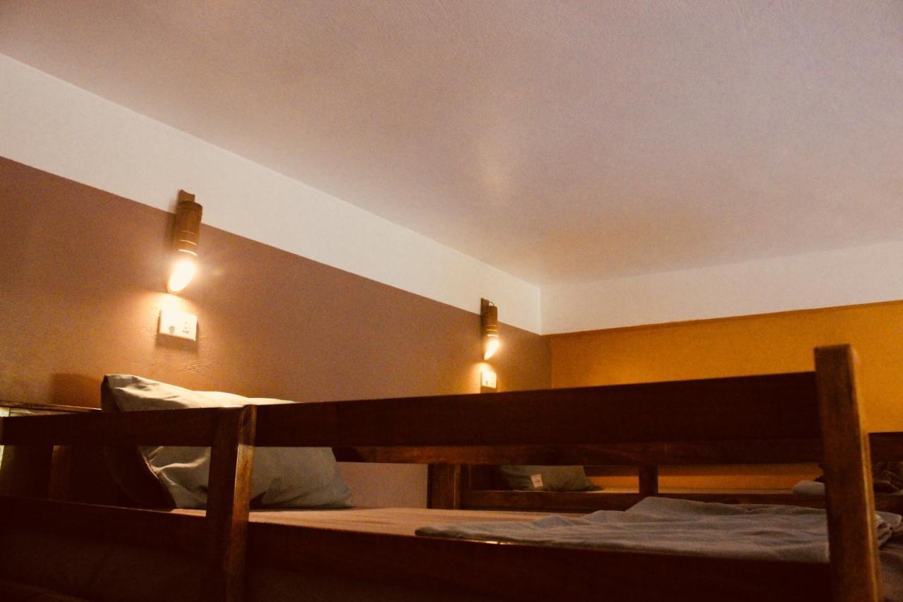 Ba Be Hostel Bac Kan Exteriör bild